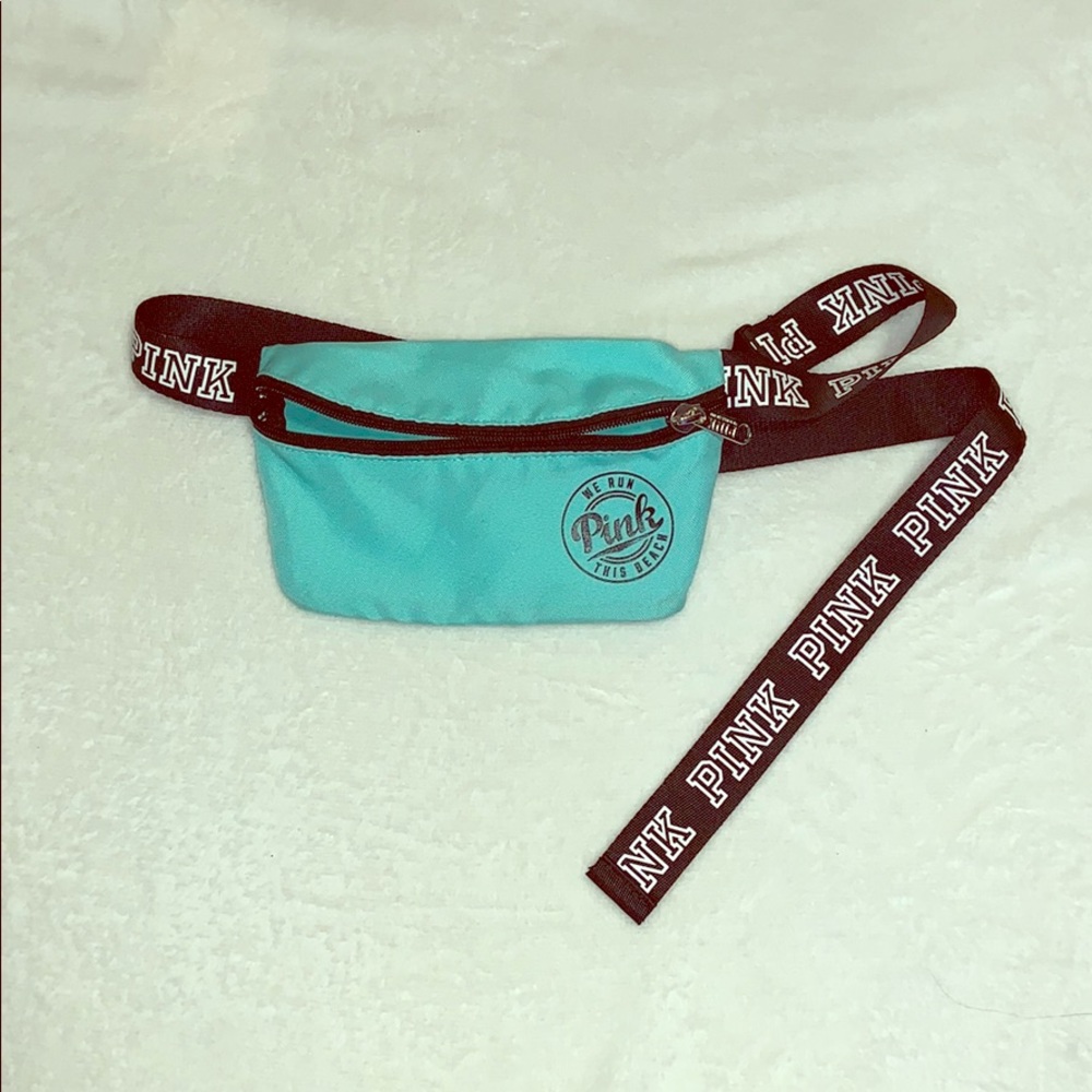 pink fanny pack !